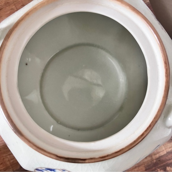 Vintage Otagiri Ceramic Japanese Teapot With 4 Cups Rattan Handle White Blue - Picture 9 of 15